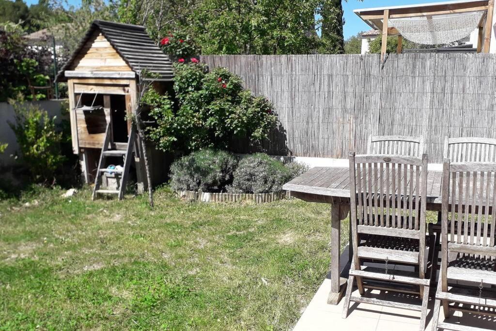 Maison Pierres De Provence Saint-Cannat Εξωτερικό φωτογραφία